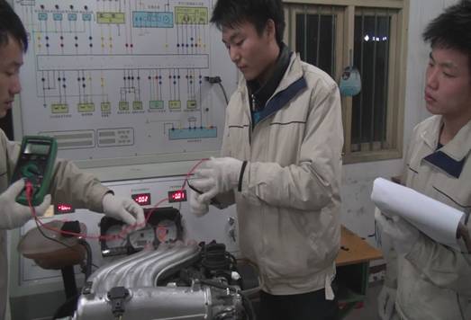 汽车维修实训平台2